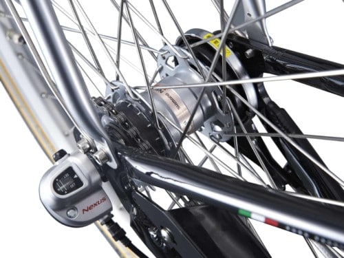 Benelli Electric Bike Black Wheel Gears